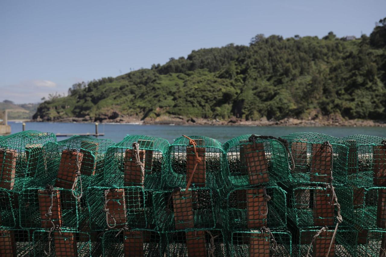 El Faro Unkempt - Tazones Villar  Εξωτερικό φωτογραφία